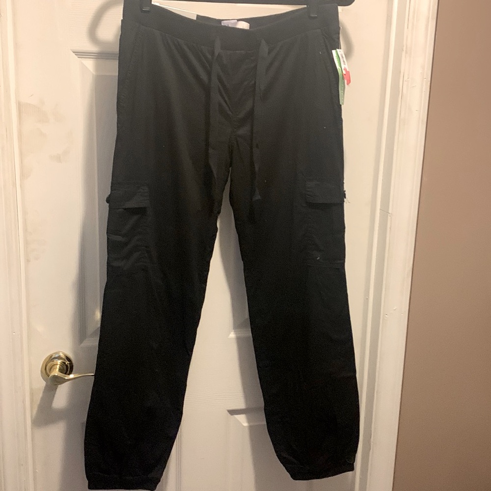 Old navy drawstring cargo pant.